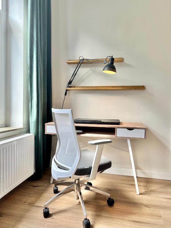 Exklusives City-Apartment Im Herzen Oldenburgs Mit Balkon Und Parkplatz A36 Dış mekan fotoğraf