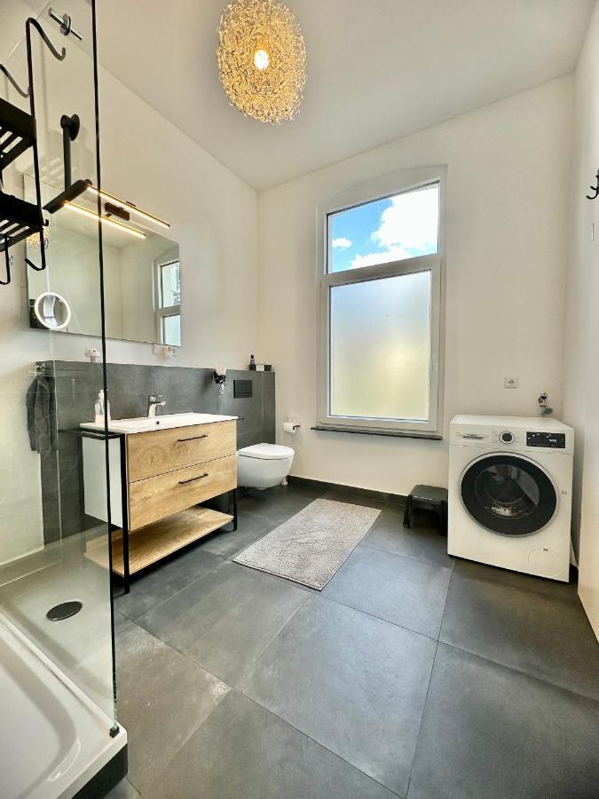 Exklusives City-Apartment Im Herzen Oldenburgs Mit Balkon Und Parkplatz A36 Dış mekan fotoğraf