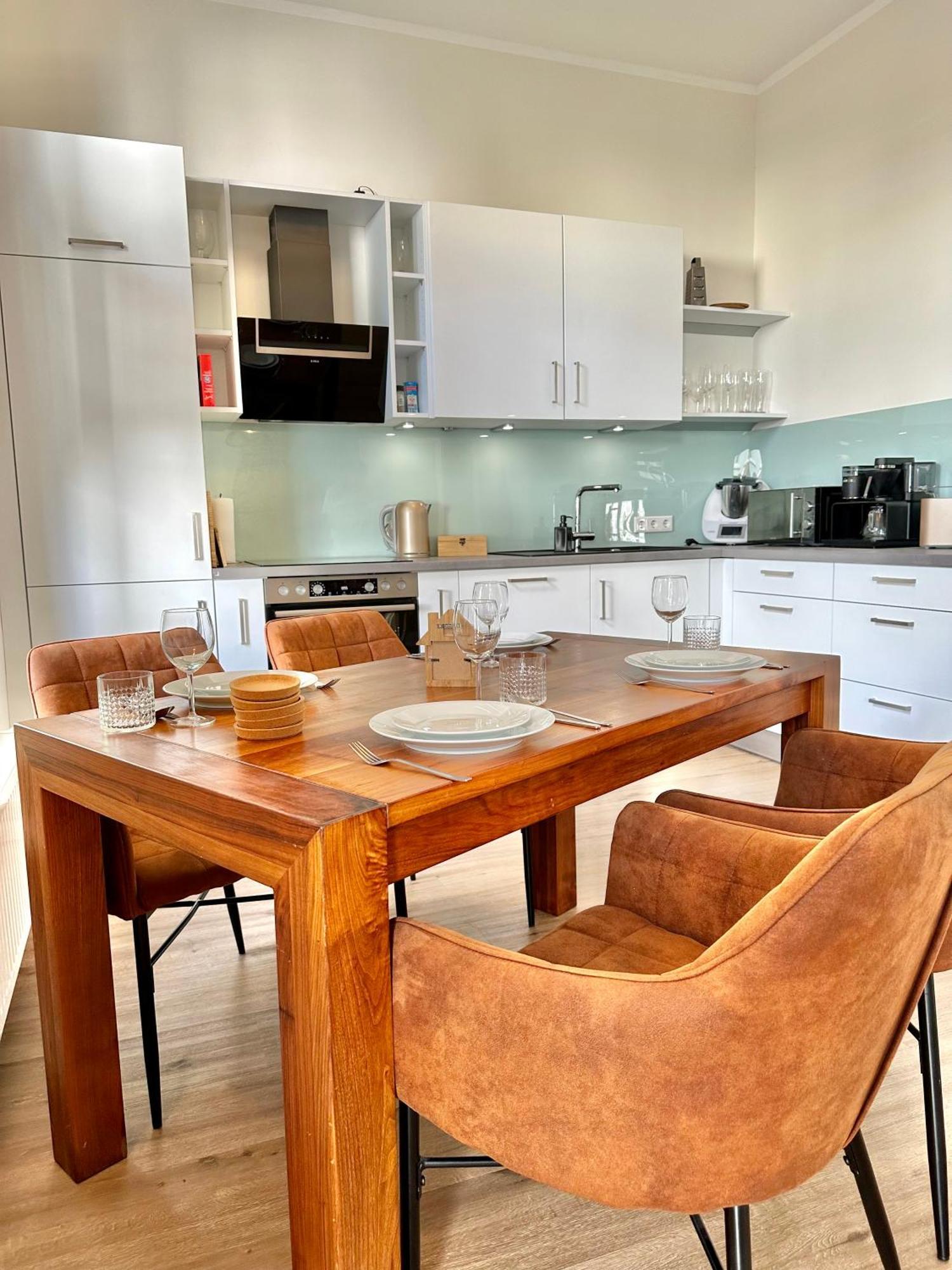 Exklusives City-Apartment Im Herzen Oldenburgs Mit Balkon Und Parkplatz A36 Dış mekan fotoğraf
